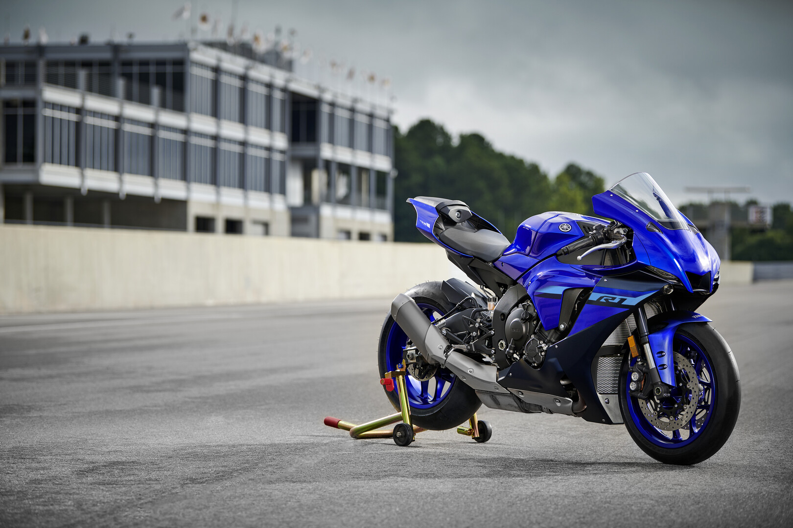 YZF-R1